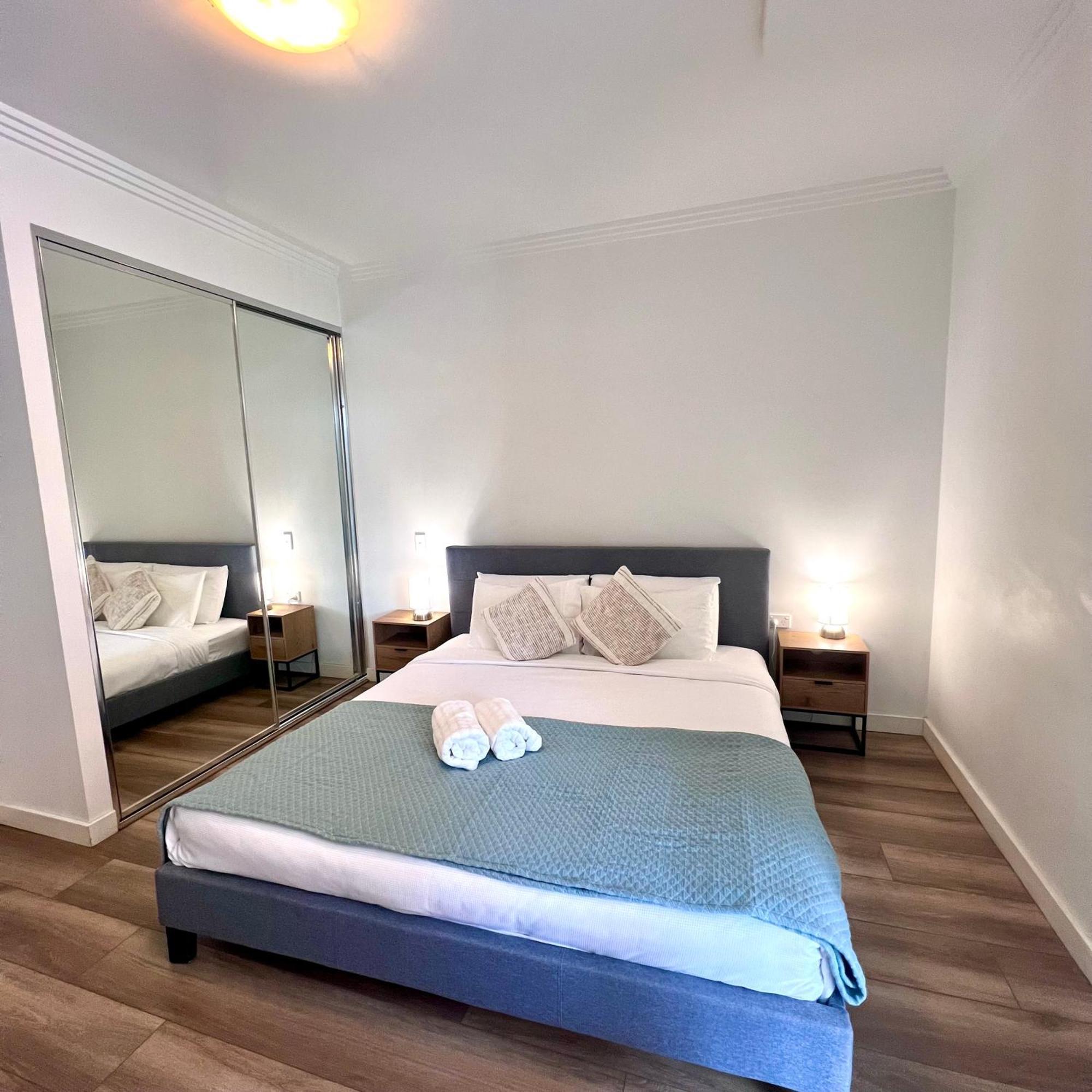 Apartment In Turrella Sydney Bagian luar foto